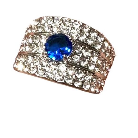 Blue Rhinestone Ring - Picture 5 of 7